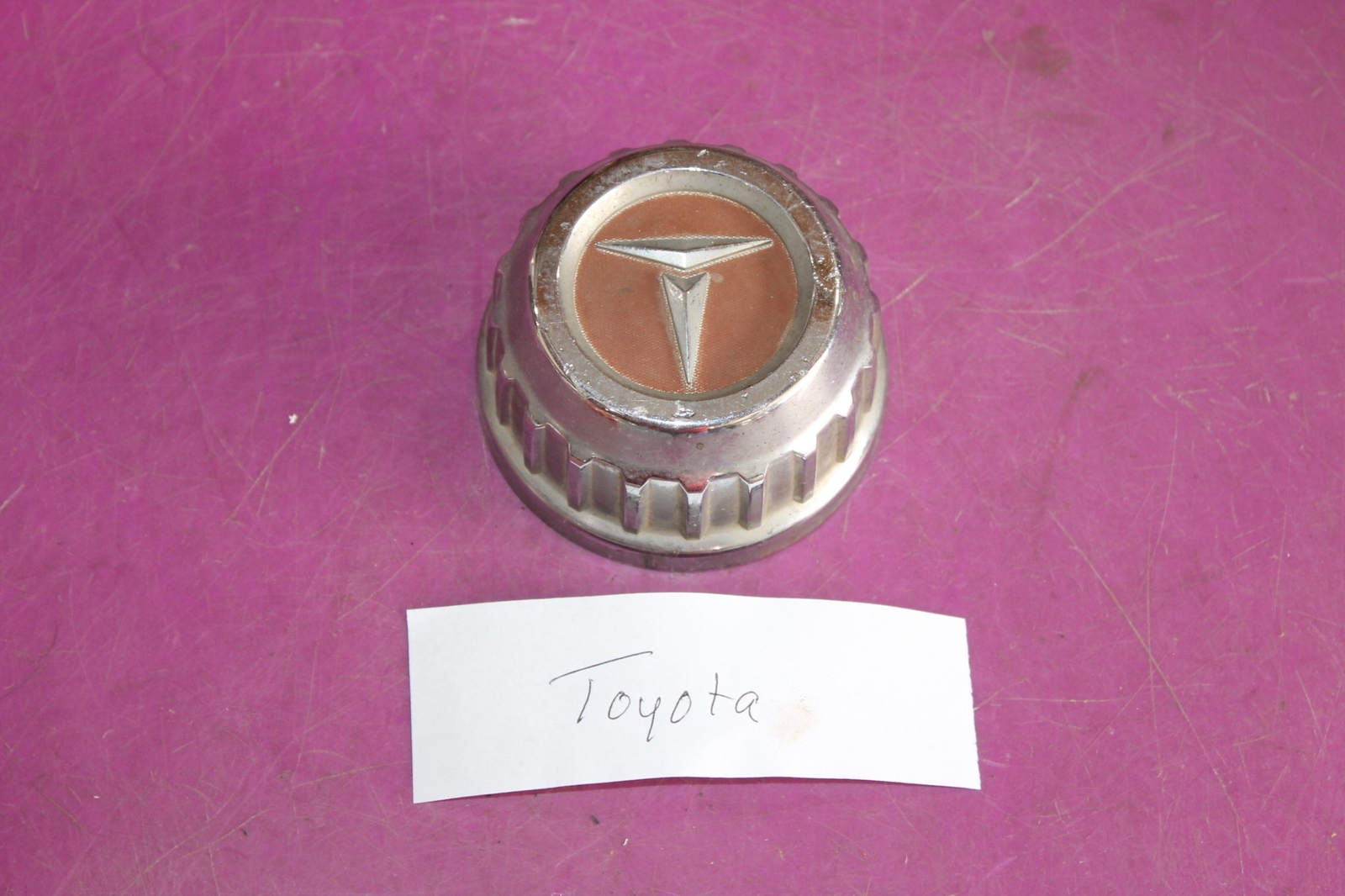 Vintage Toyota Center Cap. See pic.