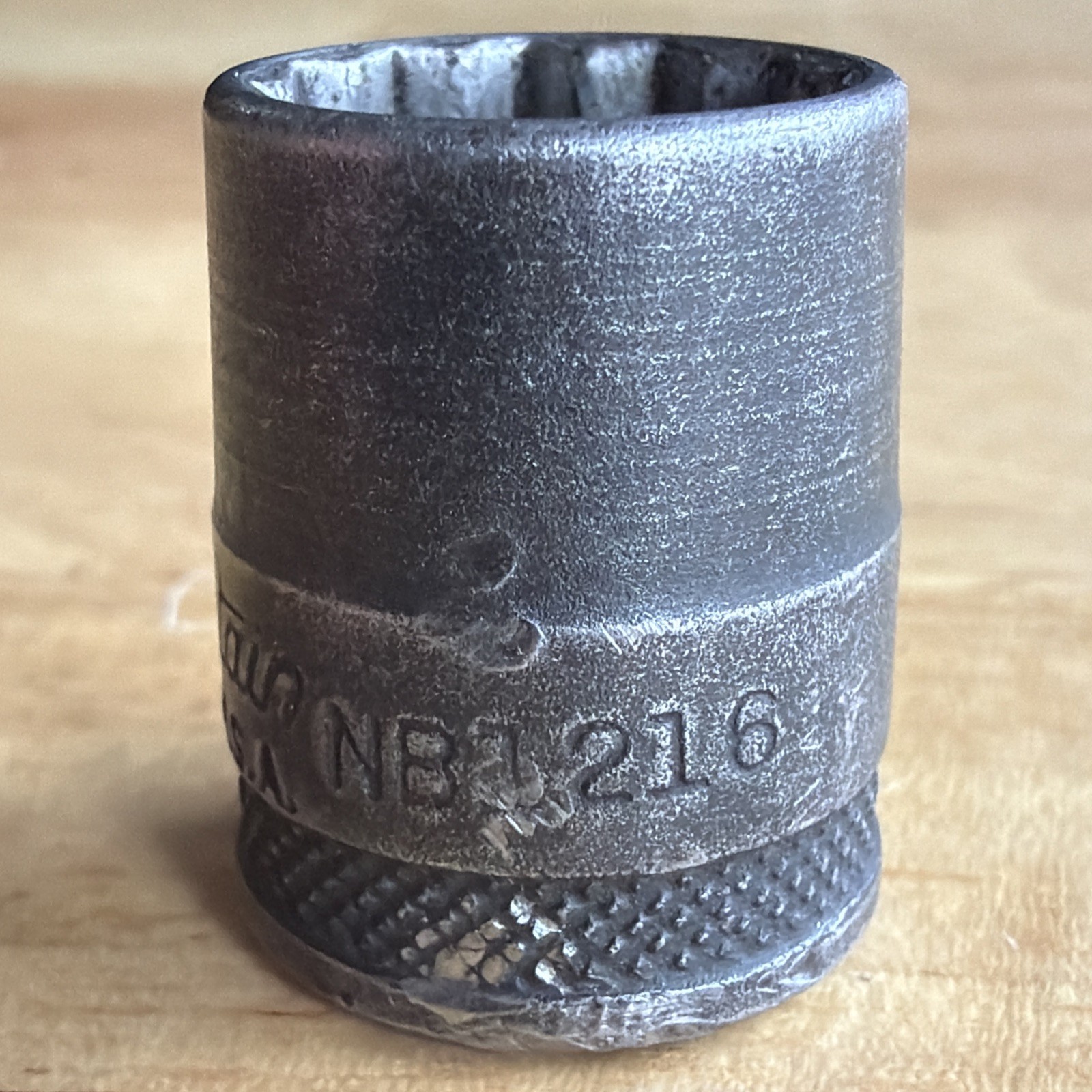 New Britain Tools 1/2″ Shallow Socket 3/8″ Drive 12 Point Knurled NB1216 Vtg USA