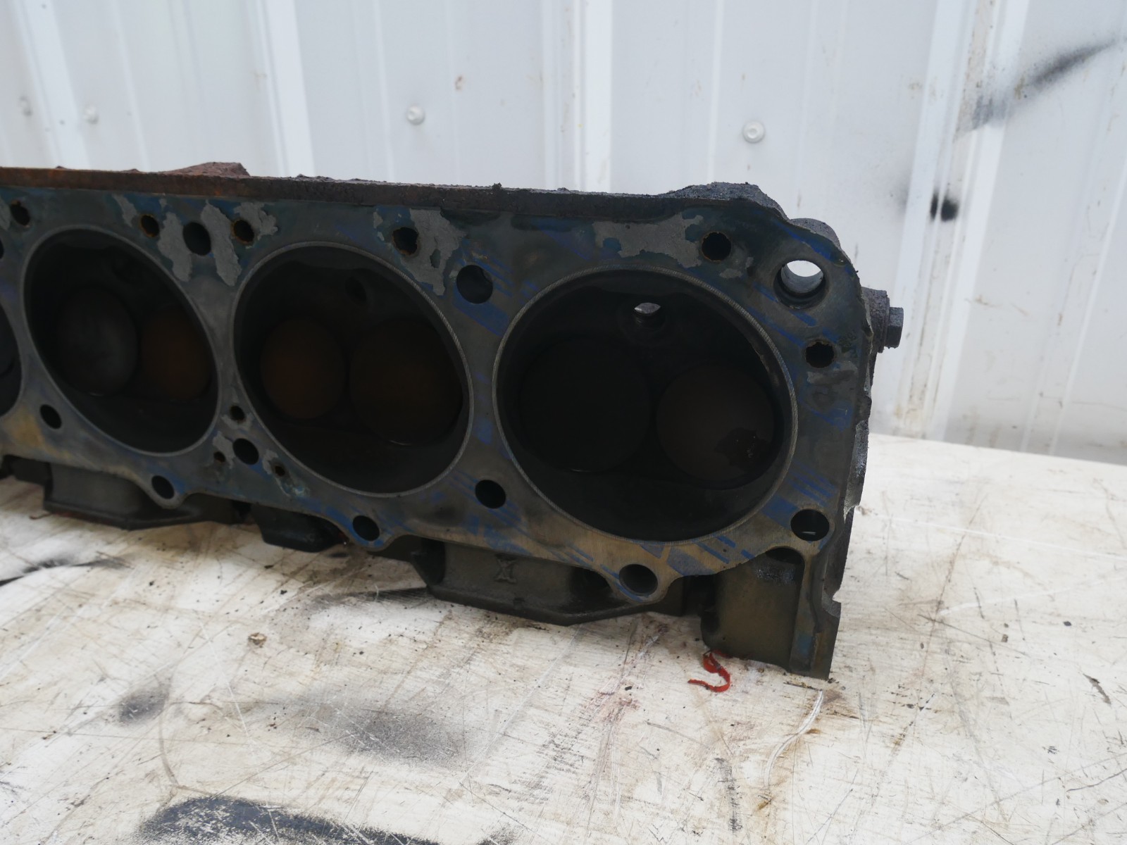 AMC Jeep 304 360 401 V8 3233344 Cylinder Heads Cores For Rebuild