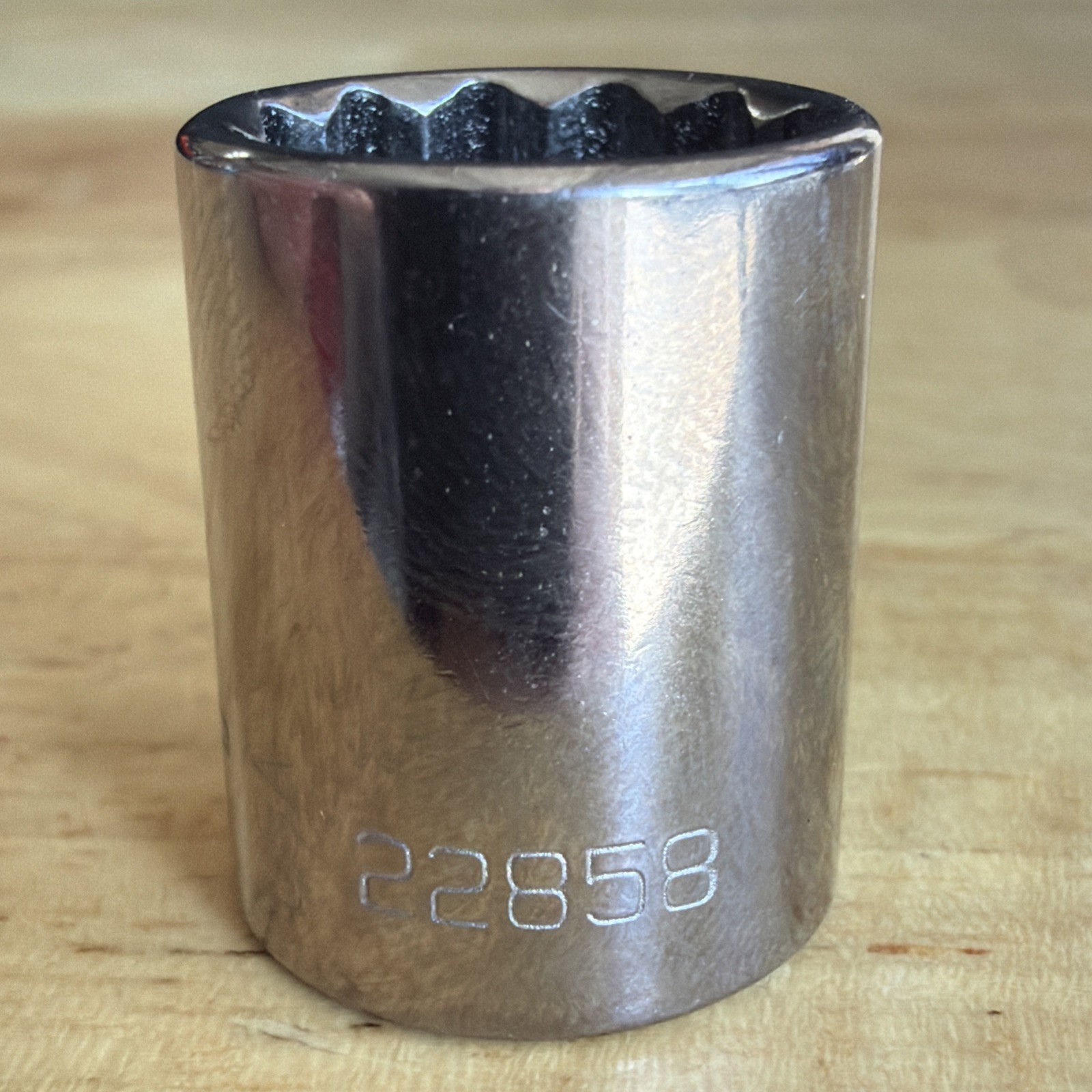 Kobalt Tools 9/16″ Shallow Socket 3/8″ Drive 12 Point 22858 Made in USA