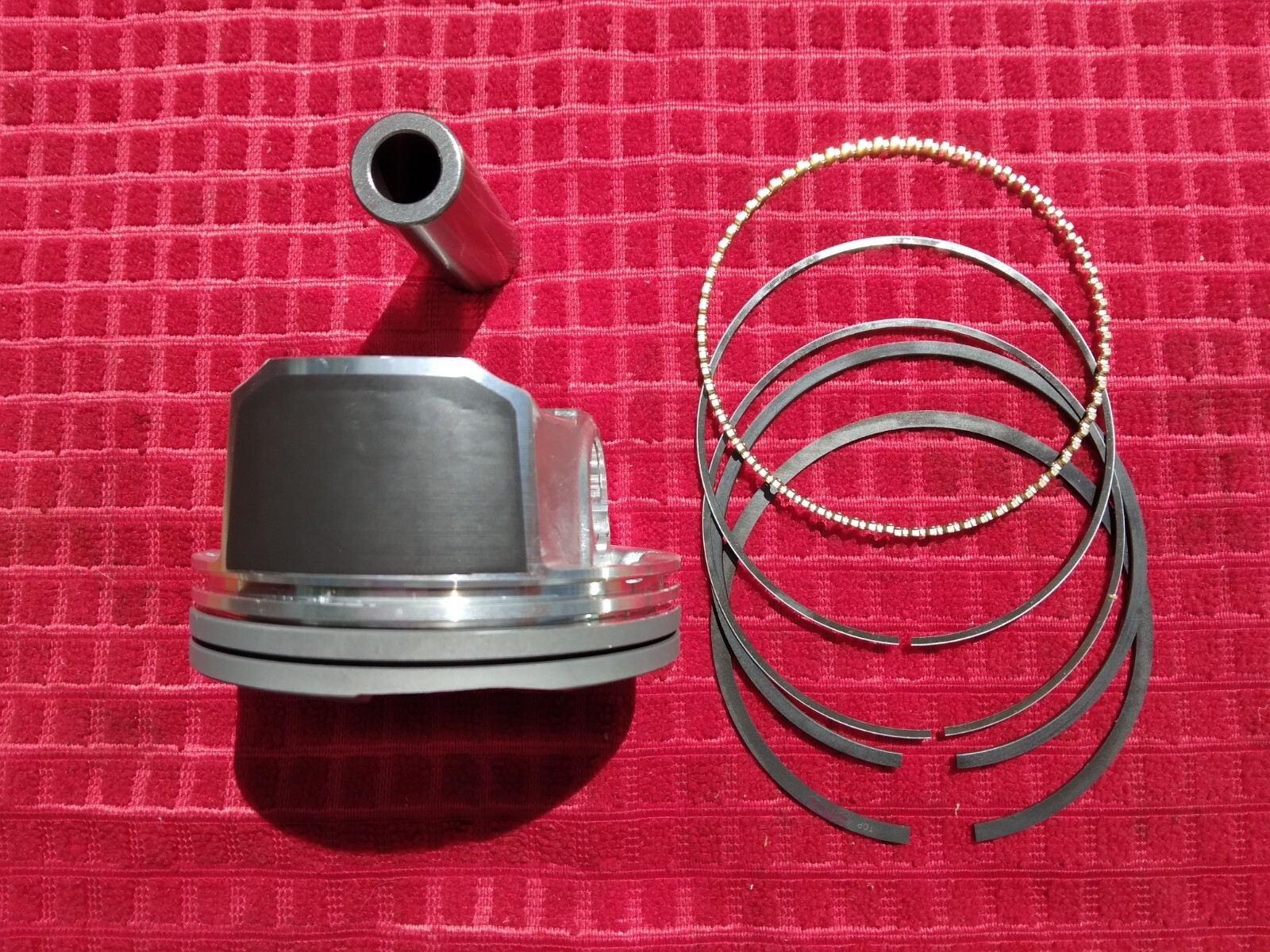 2008-2013 Dodge 4.7 New Std piston,rings pin, Ram 1500 PU,JeepG/Cheokee Dakota.
