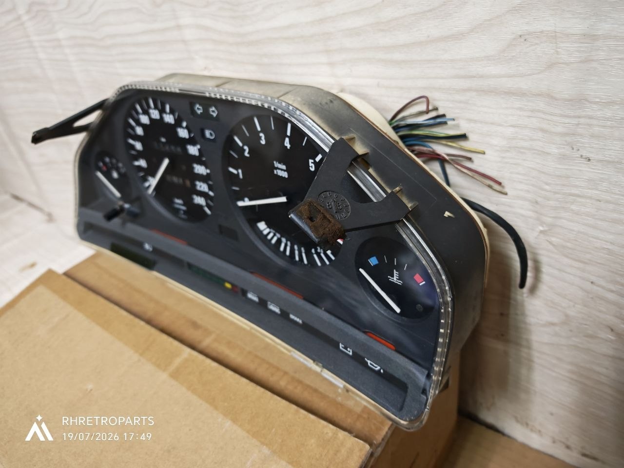 BMW E30 3-Series Instrument Cluster Speedometer Tachometer 112k OEM