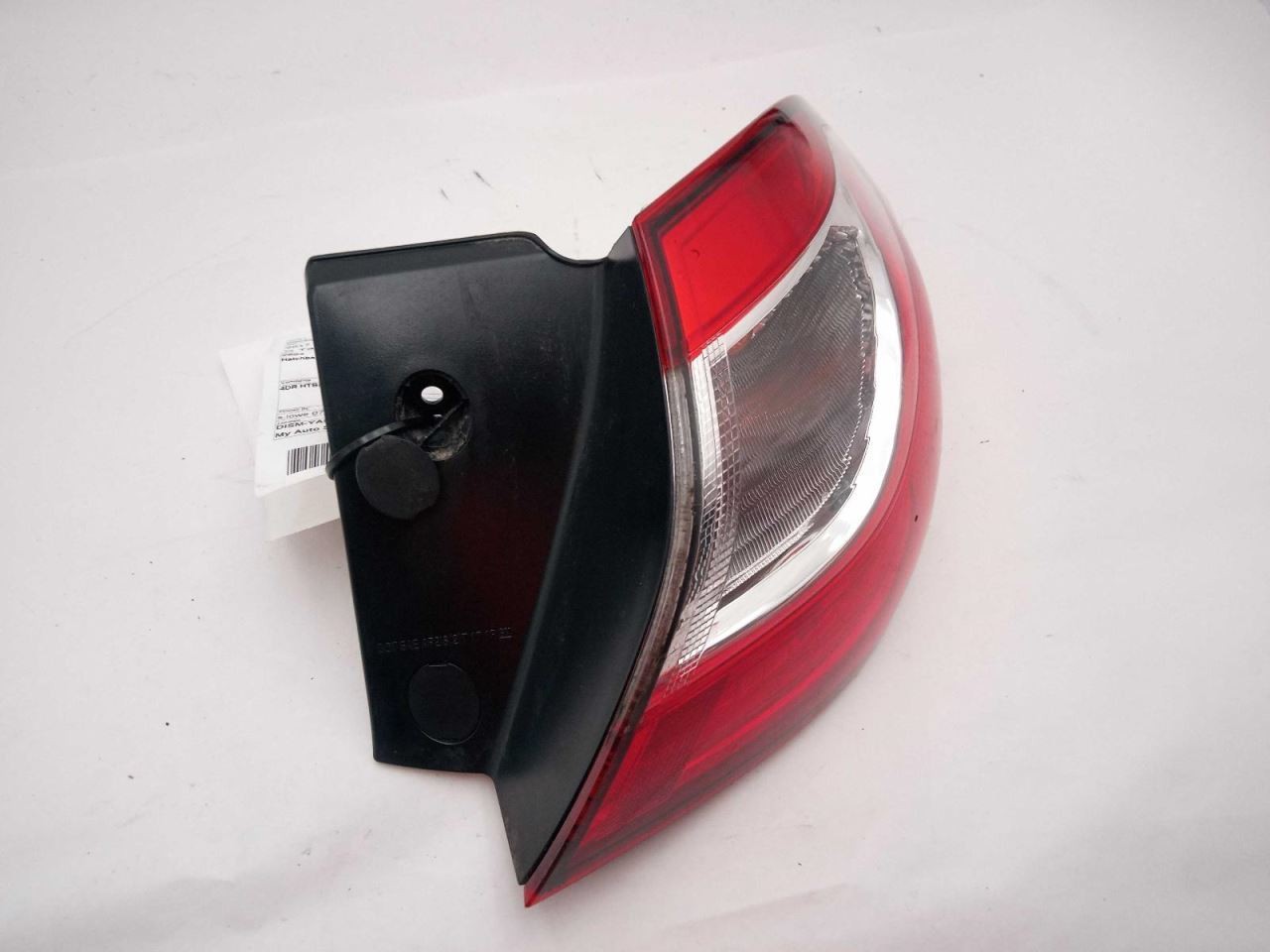 Passenger Tail Light Hatchback Quarter Panel Mounted Fits 17-19 CRUZE 792422