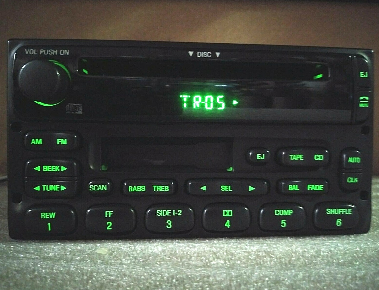 GENUINE FORD Ranger F150 Truck Series Windstar Radio CD Player Cassette Tape OEM