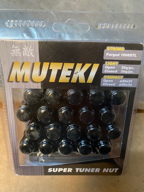 MUTEKI 20 PIECE WHEEL TUNER LUG NUTS (31885B/OPEN END/12X1.25/BLACK)