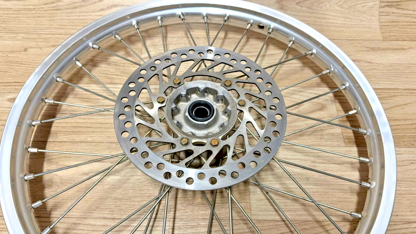 2002-2007 Honda CR125R OEM 21″ x 1.60″ Front Wheel Rim Hub & *New Dunlop Tire*