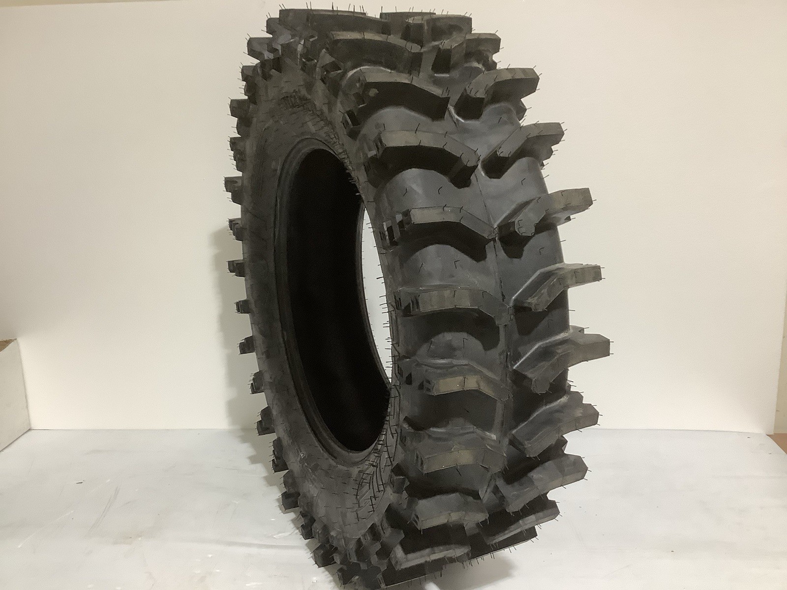 System 3 Offroad Tire 44x12R24 XT400W Mud ATV/UTV Radial 44×12.00R24 44×12-24