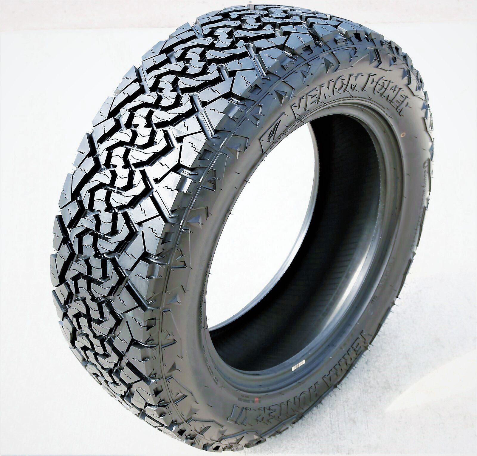 Venom Power Terra Hunter X/T 275/55R20 117T XL XT Extreme Terrain Tire