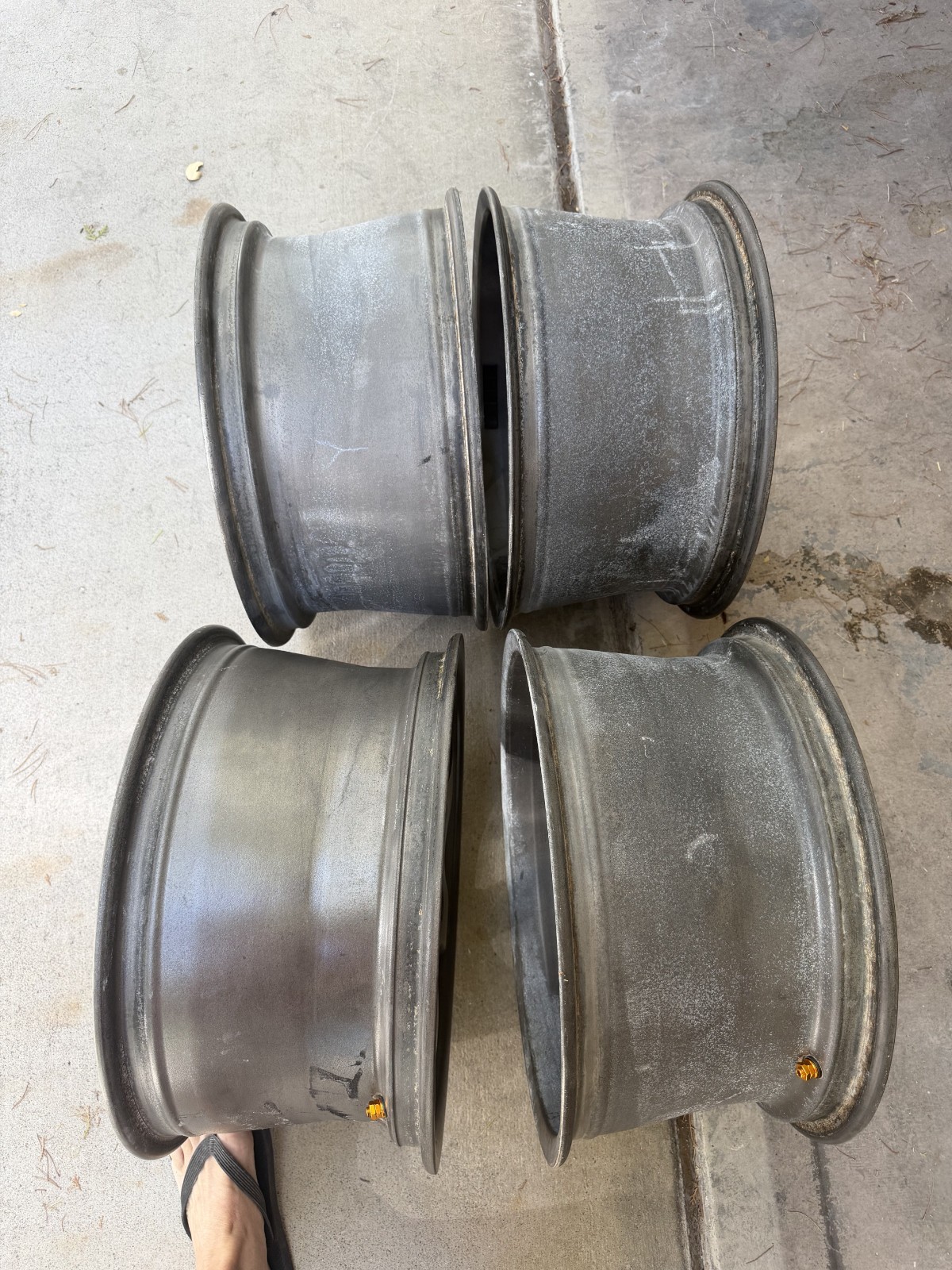 1998-2004 -Four (4) C5 Corvette 17X8.5 Magnesium Wheels For Square Setup 17Lb Ea