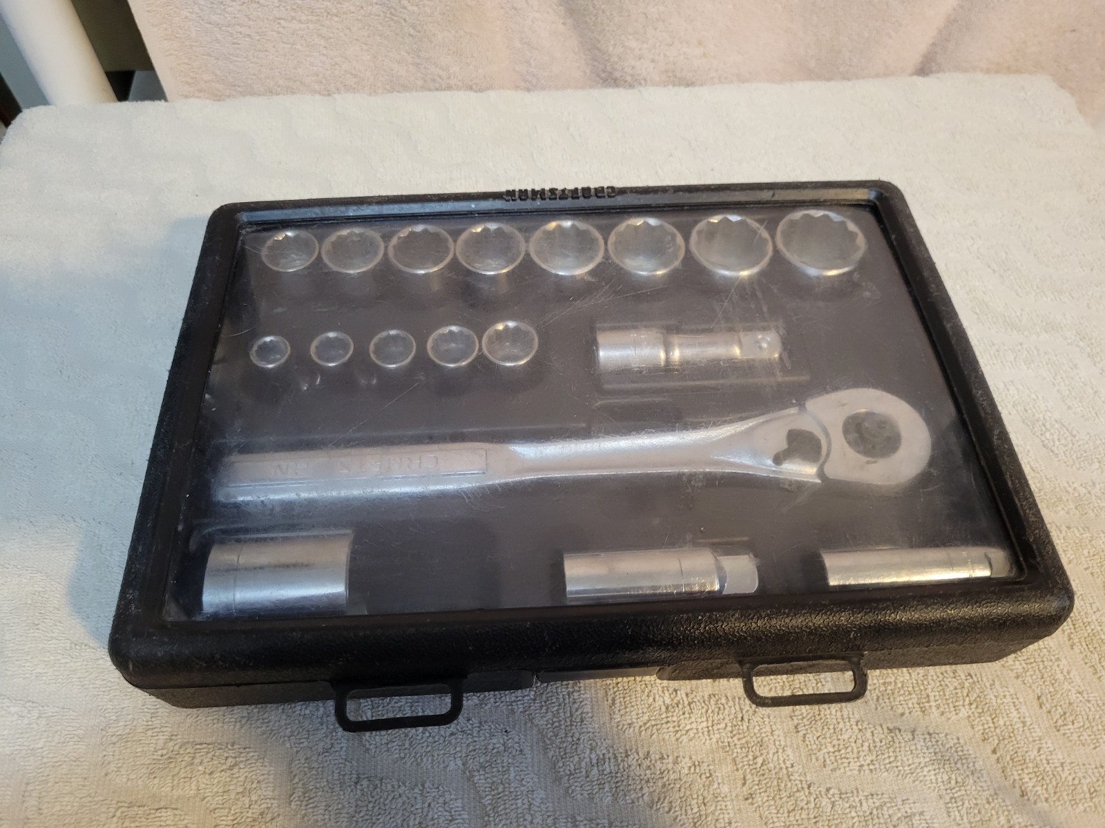 VTG CRAFTSMAN 18 PC. 1/2 IN. DRIVE 12 PT. SOCKET SET & RATCHET 3/8″ – 1 1/4 “
