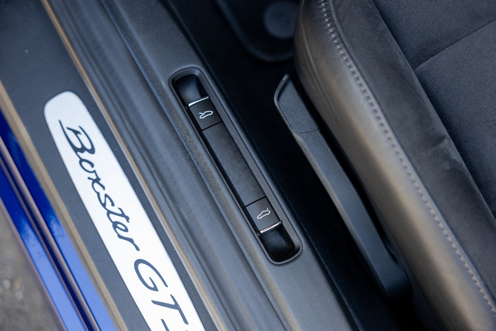 2025 Porsche 718 Boxster