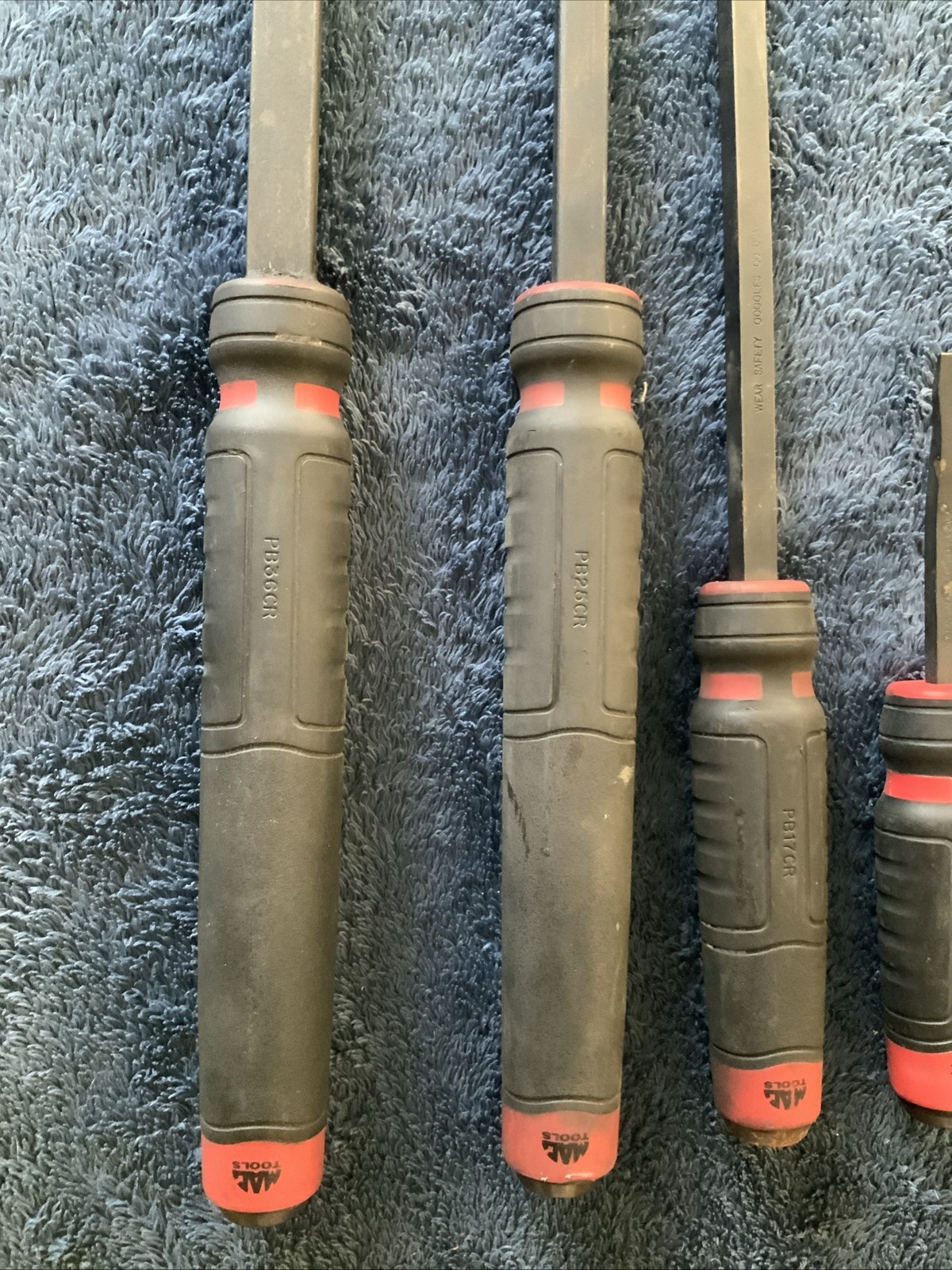 Mac Tools 4pc Pry Bar Set….pb36cr, Pb25cr, Pb17cr, Pb8cr….see Pics…