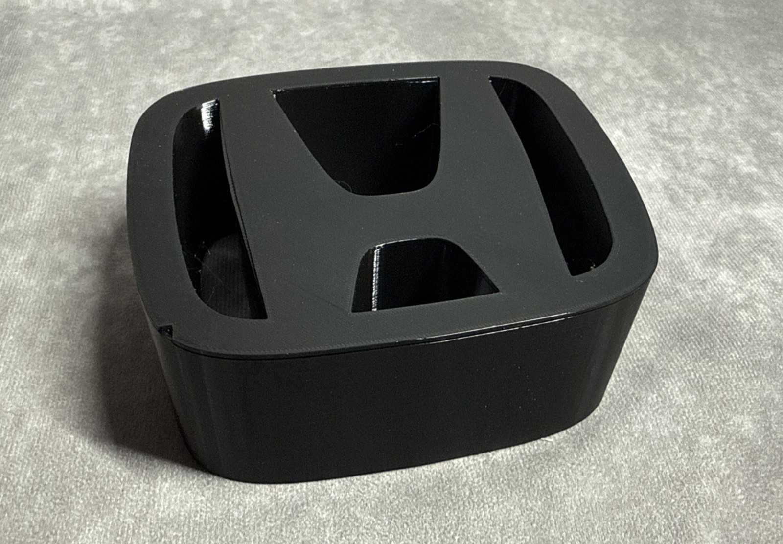 3D Honda Logo 5×4 Desktop Display Sign 3D Printed PETG Black White