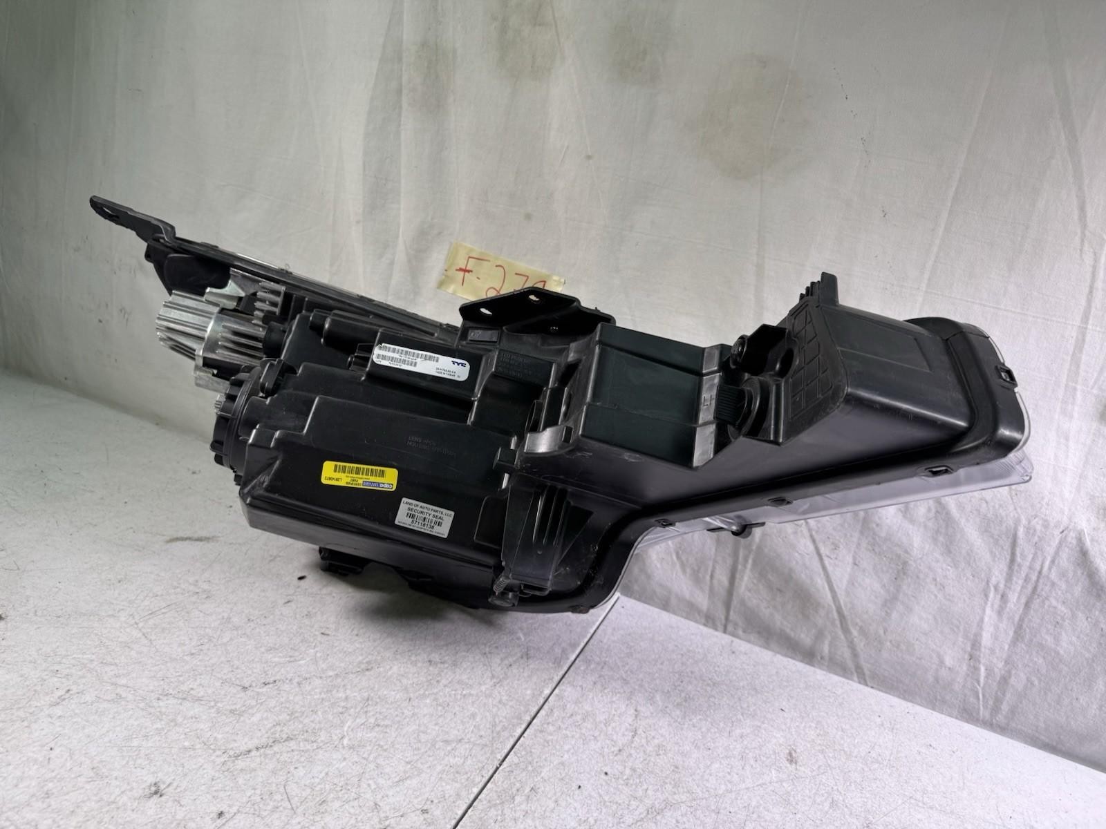 NON-OEM 2021-2023 Hyundai Elantra LEFT Halogen(W/O/LED)Headlight FOR(92101AB000)