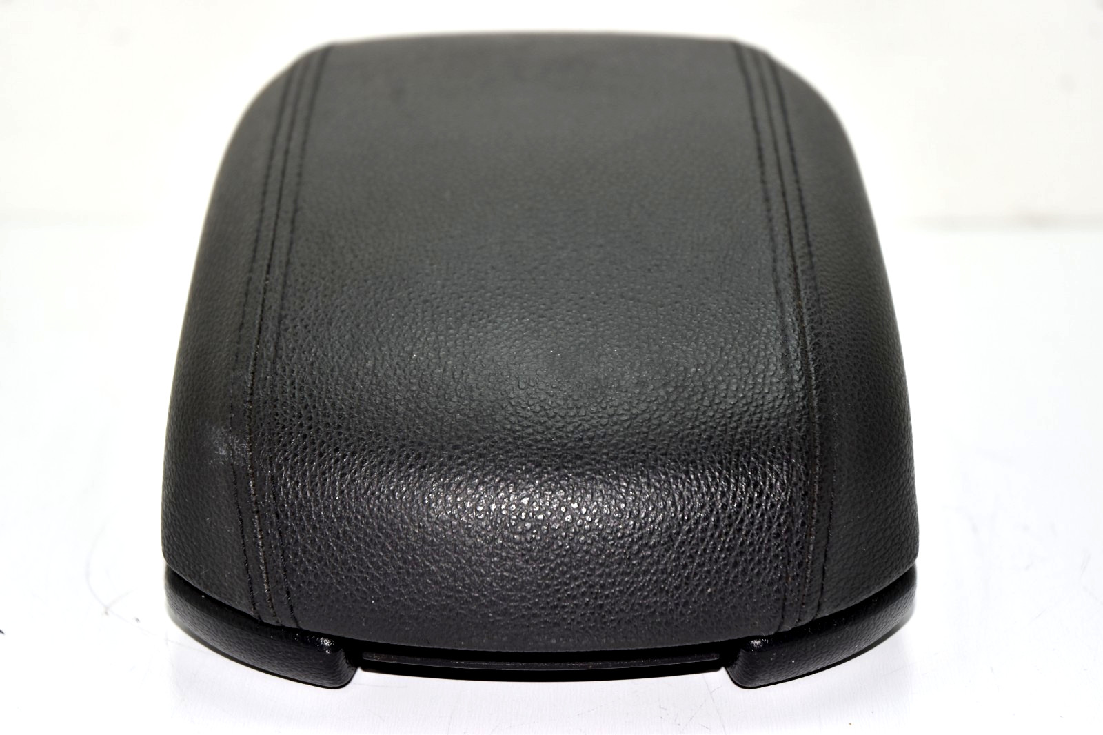 ? 2011-2016 Chevrolet Cruze Center Console Arm Rest Lid Black Armrest OEM Black