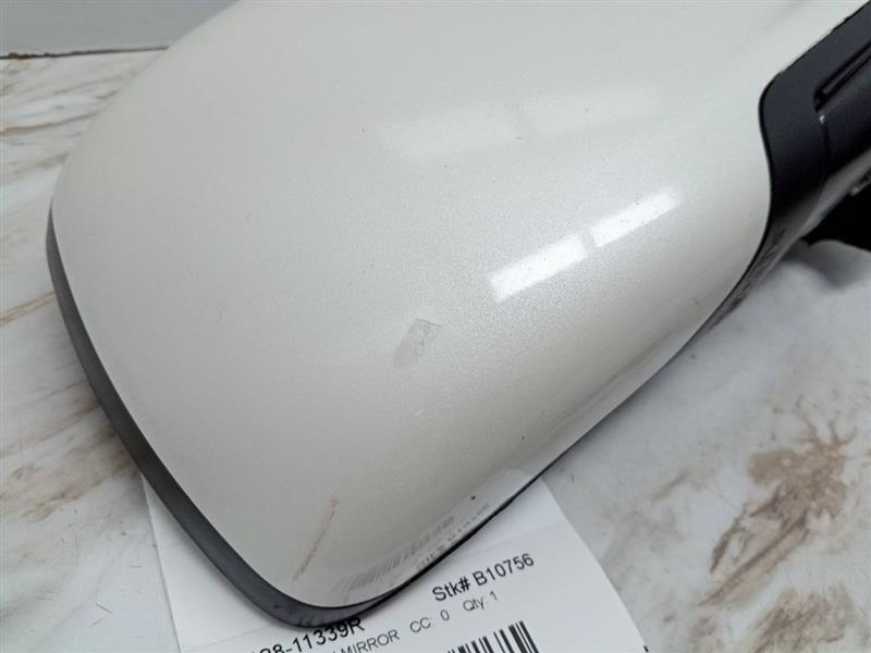 Used Right Door Mirror fits: 2013 Dodge Journey Power manual folding heated pain
