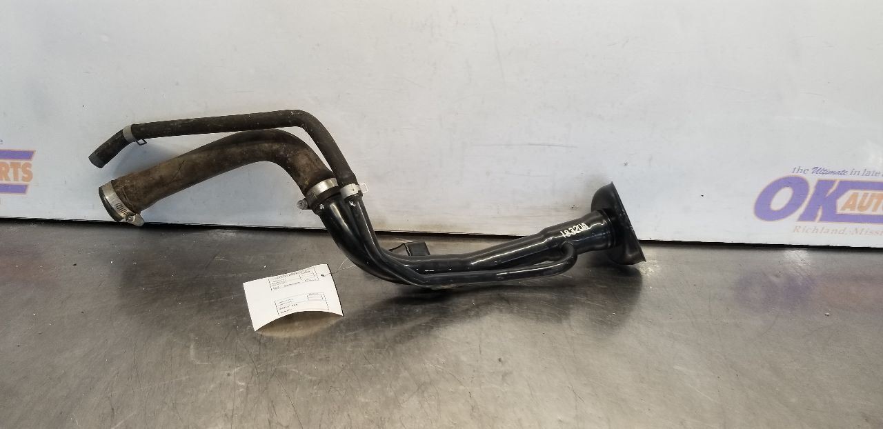 18 NISSAN TITAN XD 5.0L FUEL FILLER NECK
