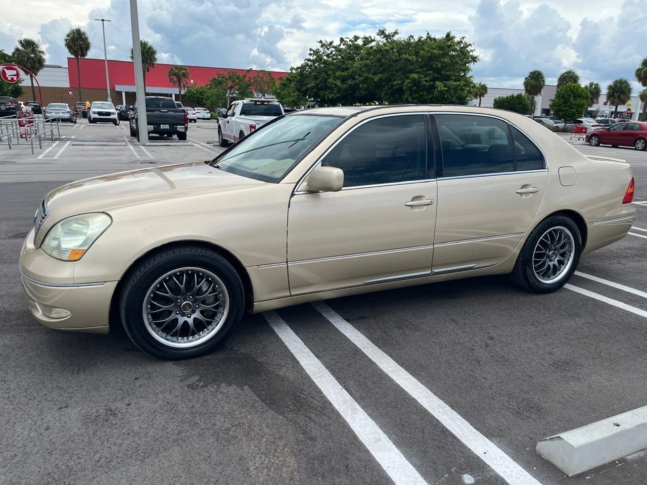 2002 Lexus LS430 Low Miles Runs Great Well Maintained