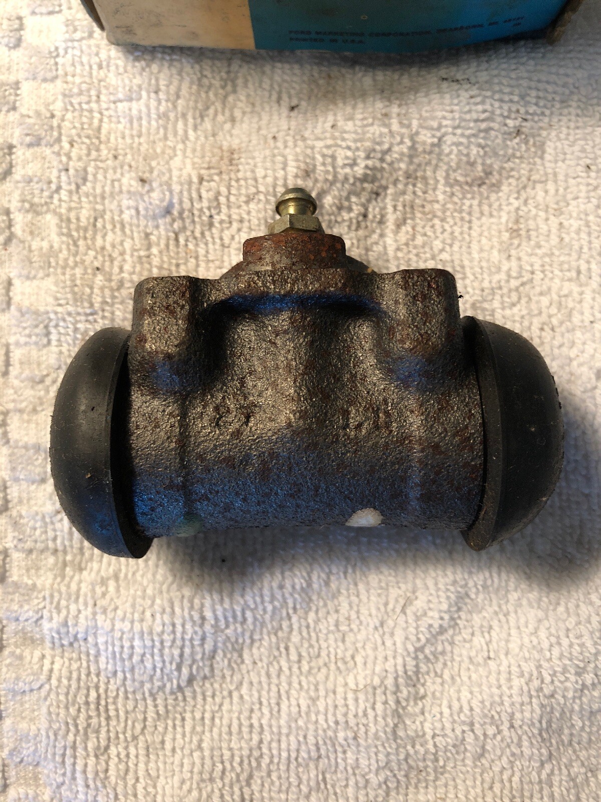 NOS Ford D3TZ-2261-C Wheel Cylinder 67-68 Mustang 66-75 Bronco OEM