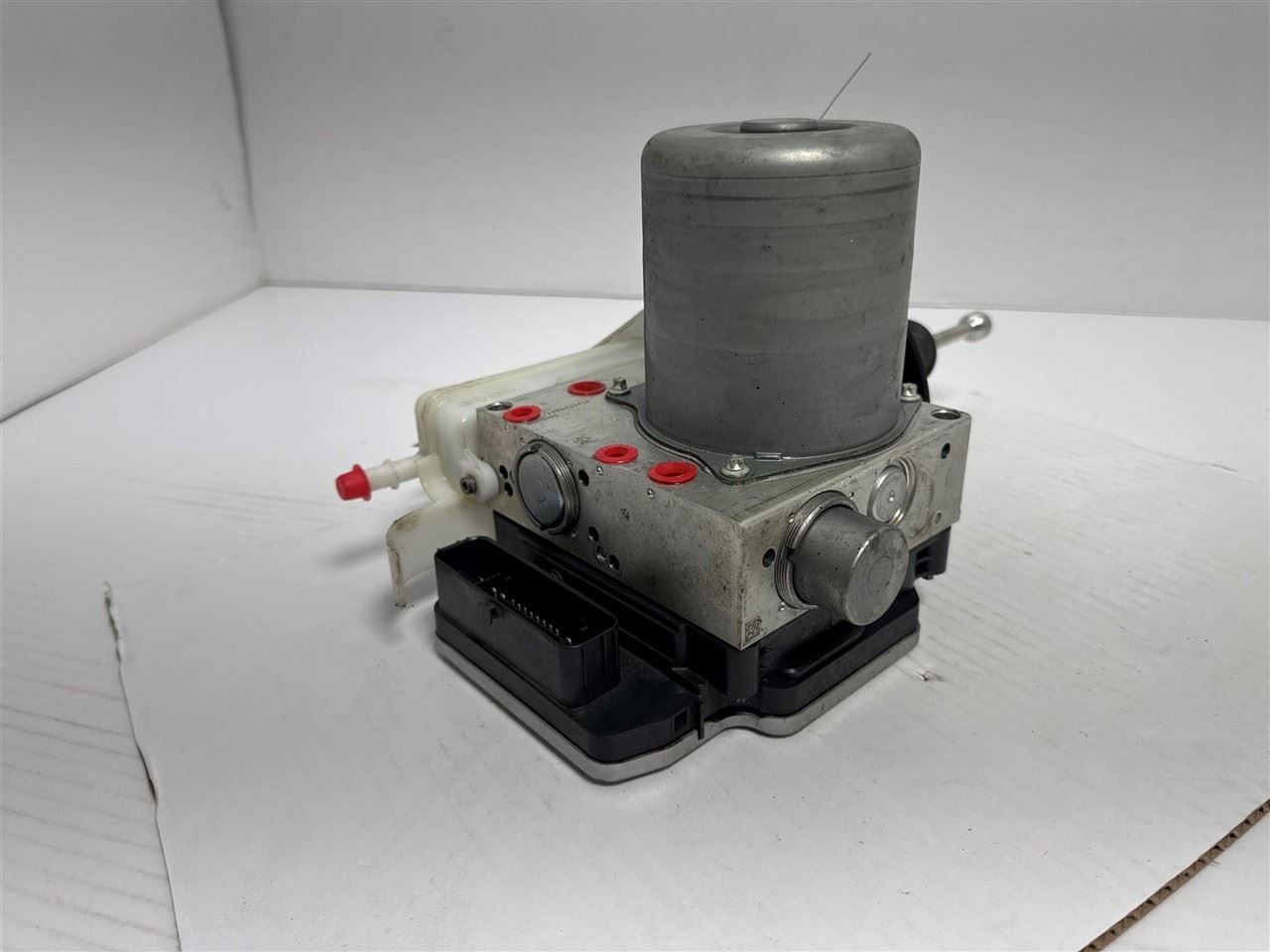 2021-2023 Buick Encore GX ABS Anti-Lock Brake Assembly OEM