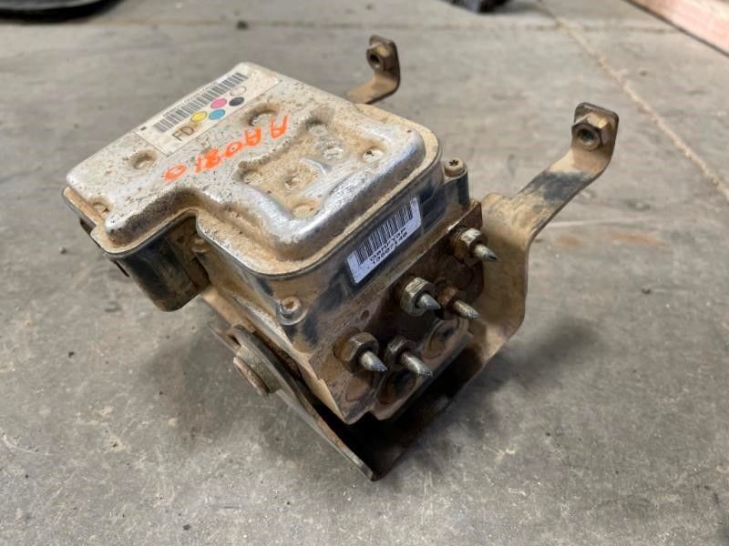 2006-2007 Chevy Silverado 2500 3500 ABS Anti-Lock Brake Pump Module 4 Wheel OEM