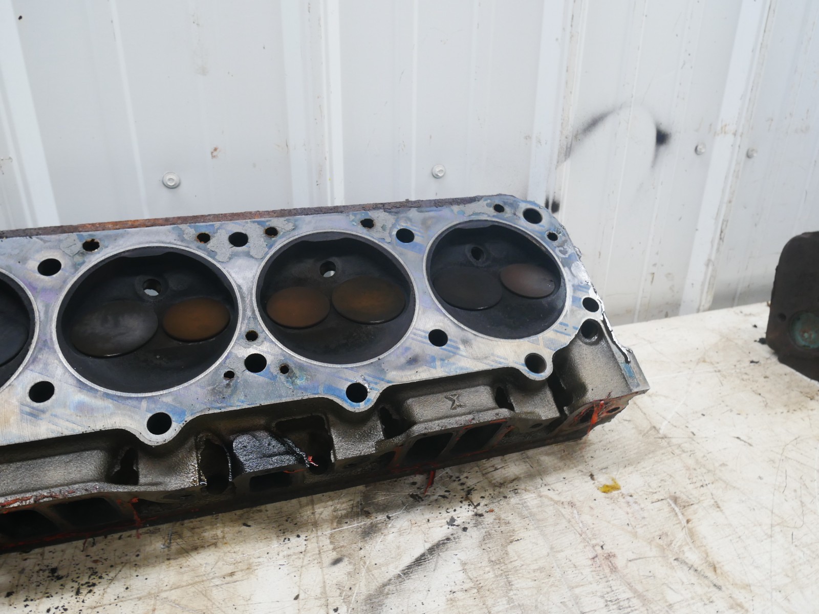 AMC Jeep 304 360 401 V8 3233344 Cylinder Heads Cores For Rebuild
