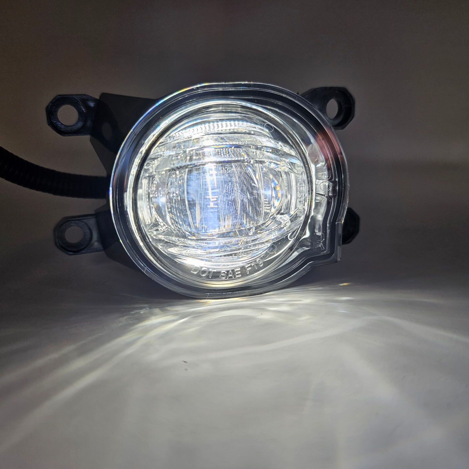 For 2024 2025 Toyota Land Cruiser Clear Lens LED Fog Light Bezel Wires Switch