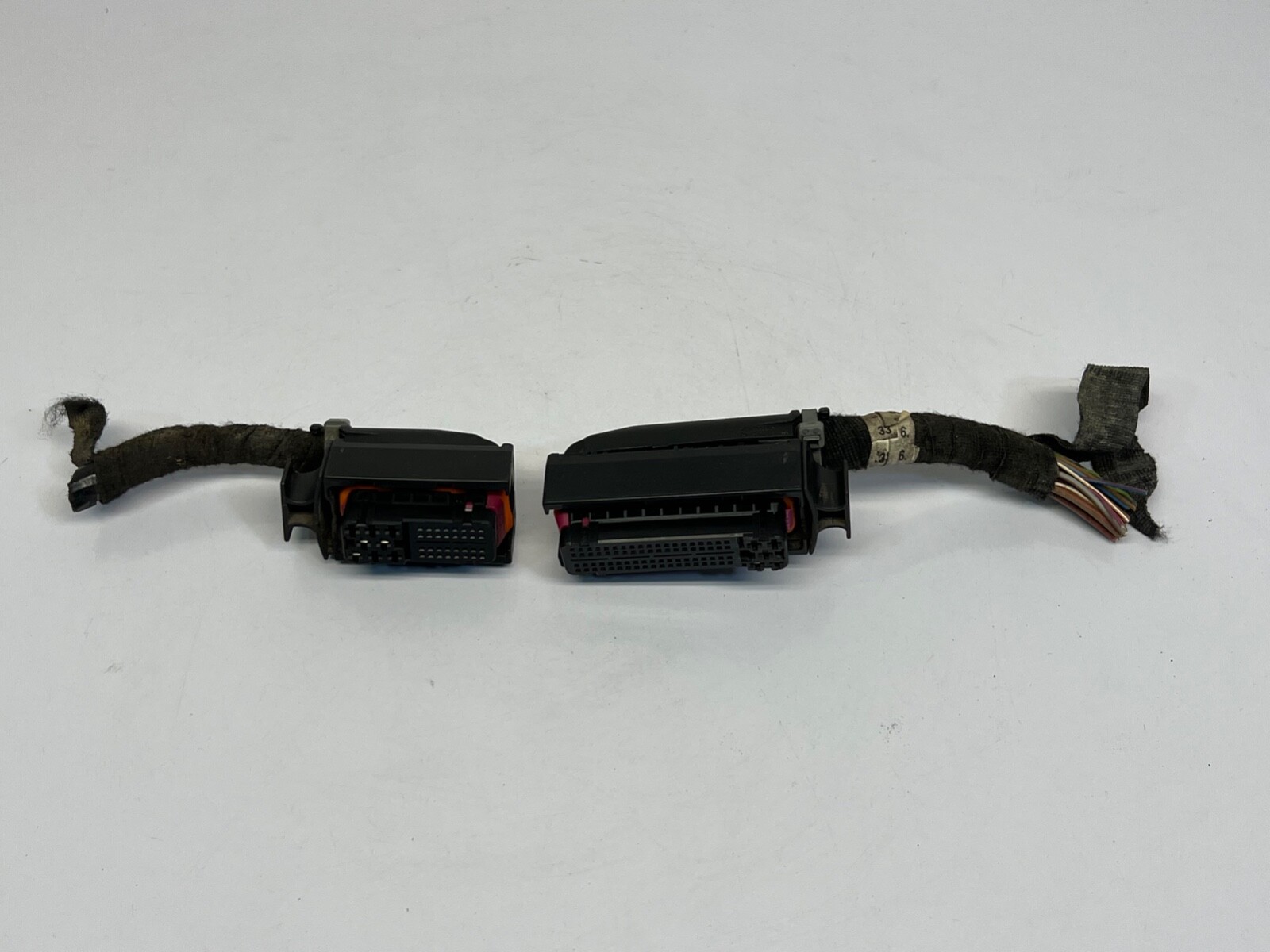 2000 Audi TT 1.8L Turbo Manual ECM ECU Wiring Harness Plug Connector OEM.