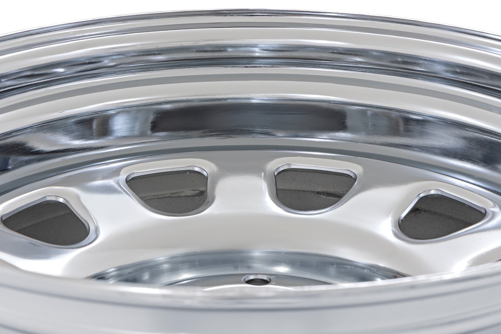 Rough Country Chrome Steel Wheel | 17×9 | 6×5.5 | -12mm – RC51-7655C