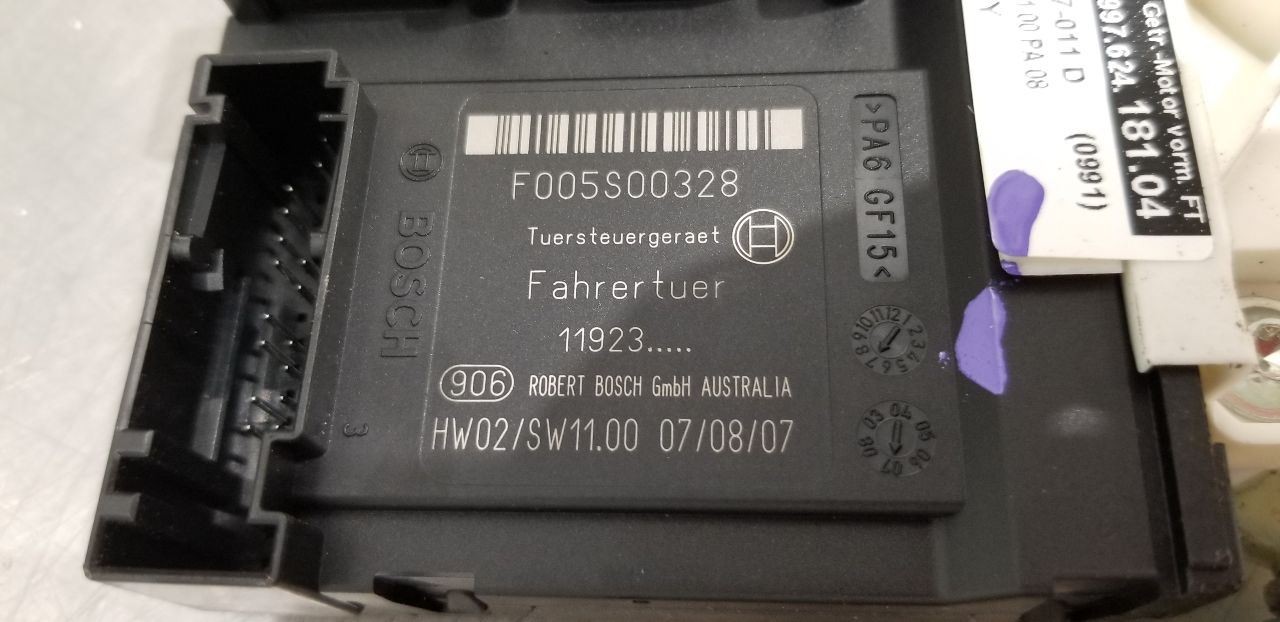 08 PORSCHE 911 997 DOOR WINDOW REGULATOR WITH MOTOR LEFT DRIVER