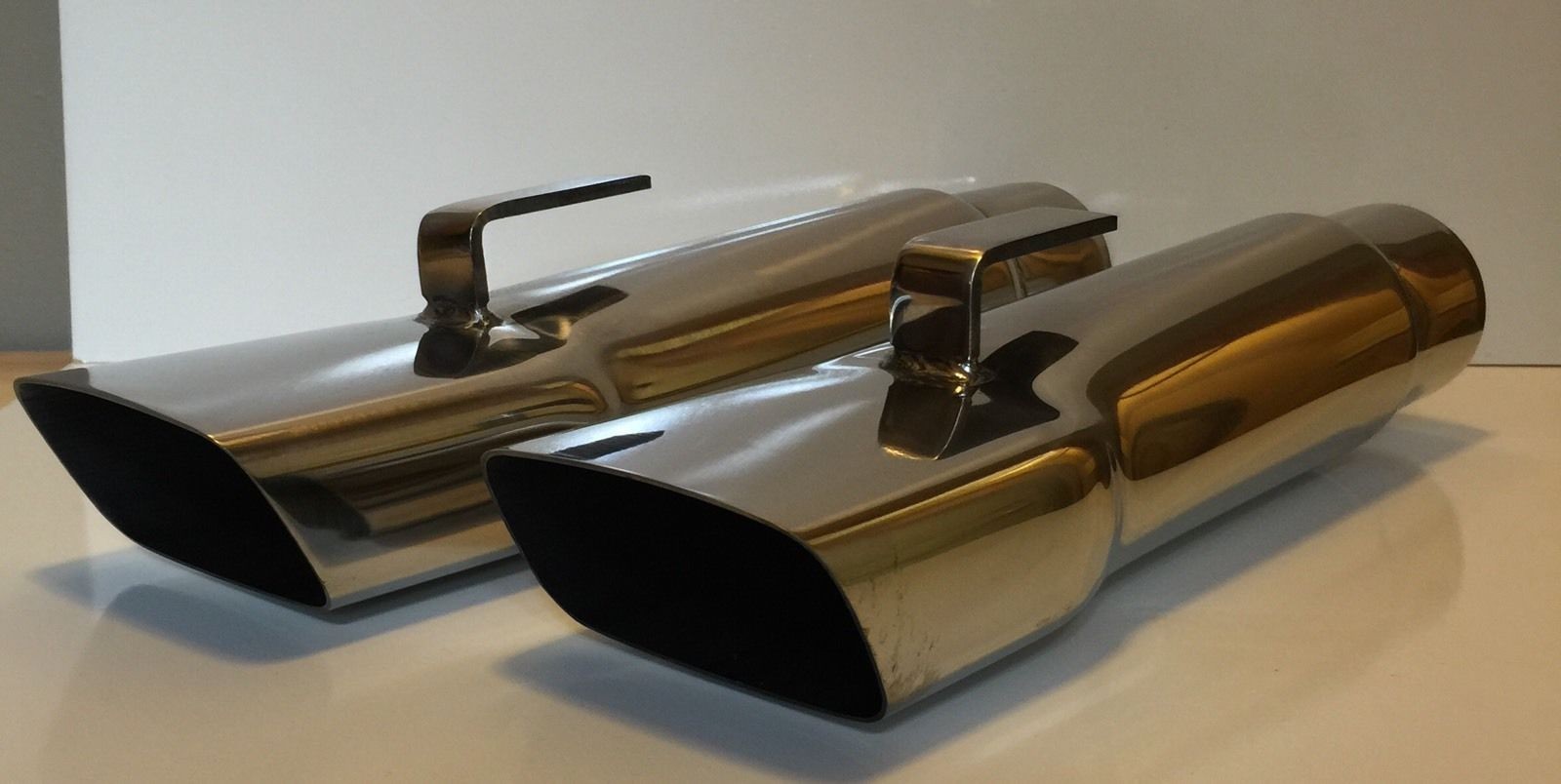 2.25″ MOPAR A BODY DODGE, DEMON, DART, DUSTER, & PLYMOUTH STAINLESS EXHAUST TIPS