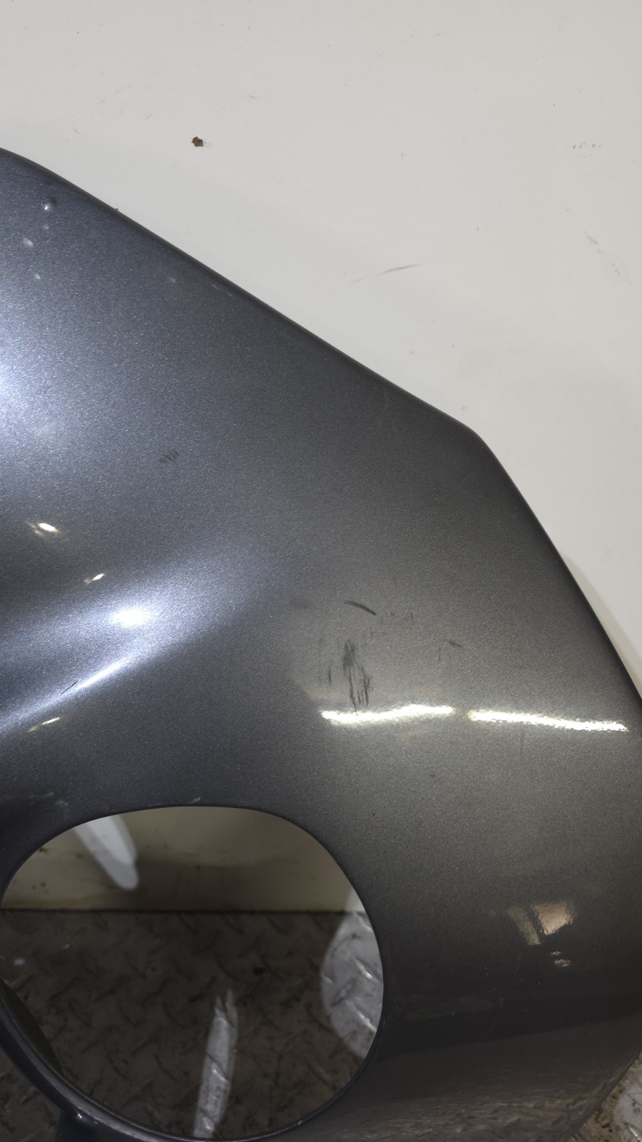1999-2007 SUZUKI GSX1300r HAYABUSA OEM FACTORY LEFT SIDE FAIRING (SCRATCHES)