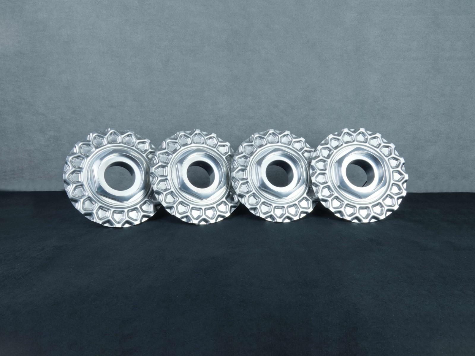 SET BBS RC 090 BMW style 5 5×120 billet alu center caps cross spoke wheels (4x)