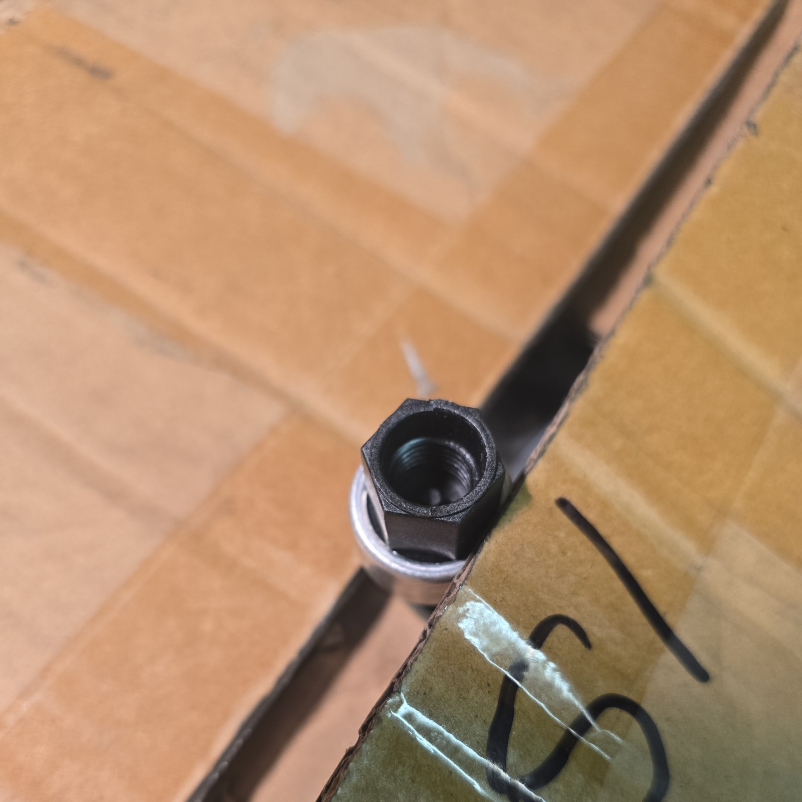 Kenworth / Peterbilt Pressure Switch 1000198469 New! Fast shipping!