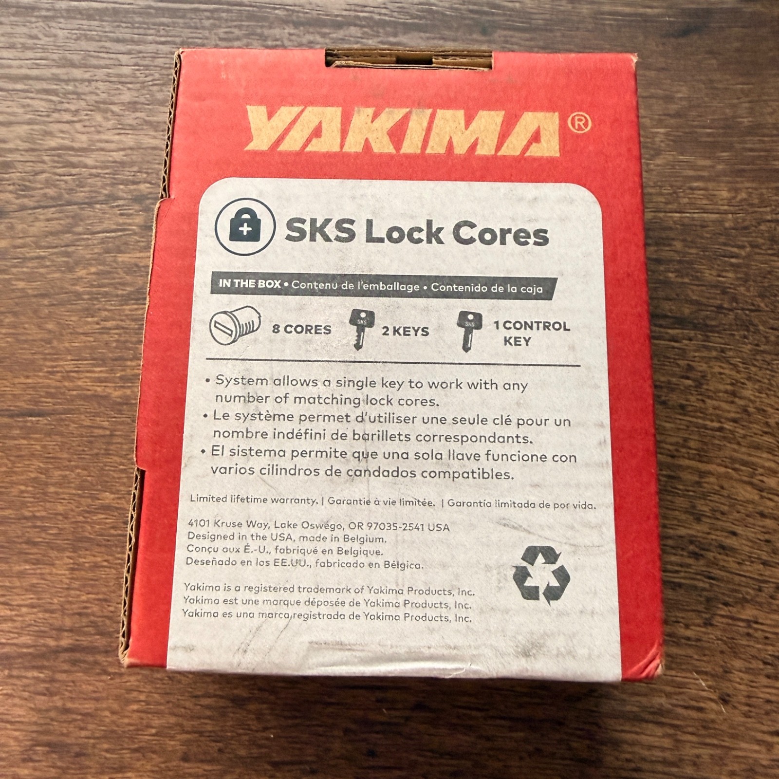 Yakima Lock Set 8 Pack – YAKIMA SKS Lock Cores (8 Locks + 2 Keys + 1 Master Key)