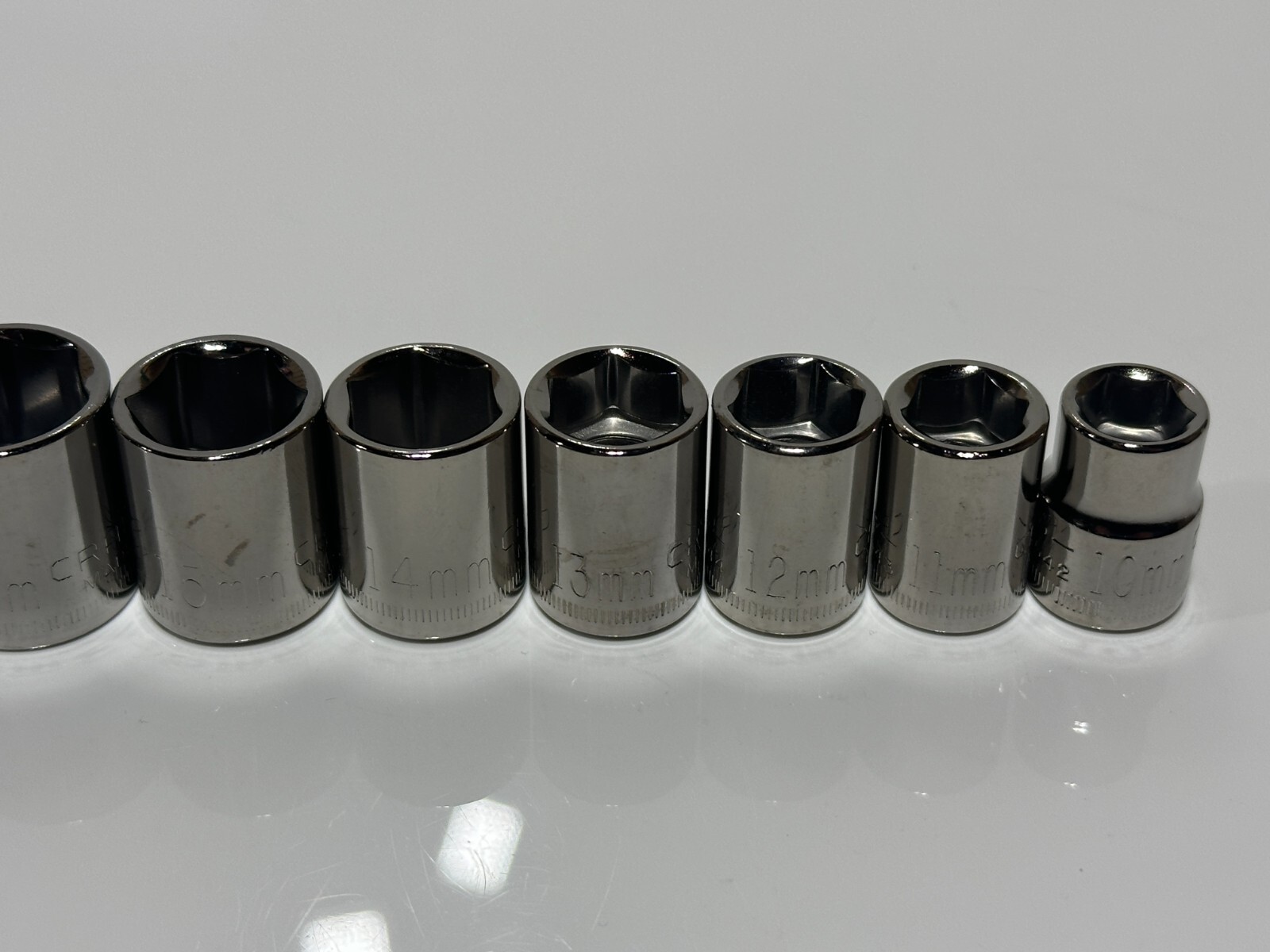Craftsman USA New NOS 10pc Metric 10-19mm Shallow Socket Set – 3/8″ Drive – 6 PT