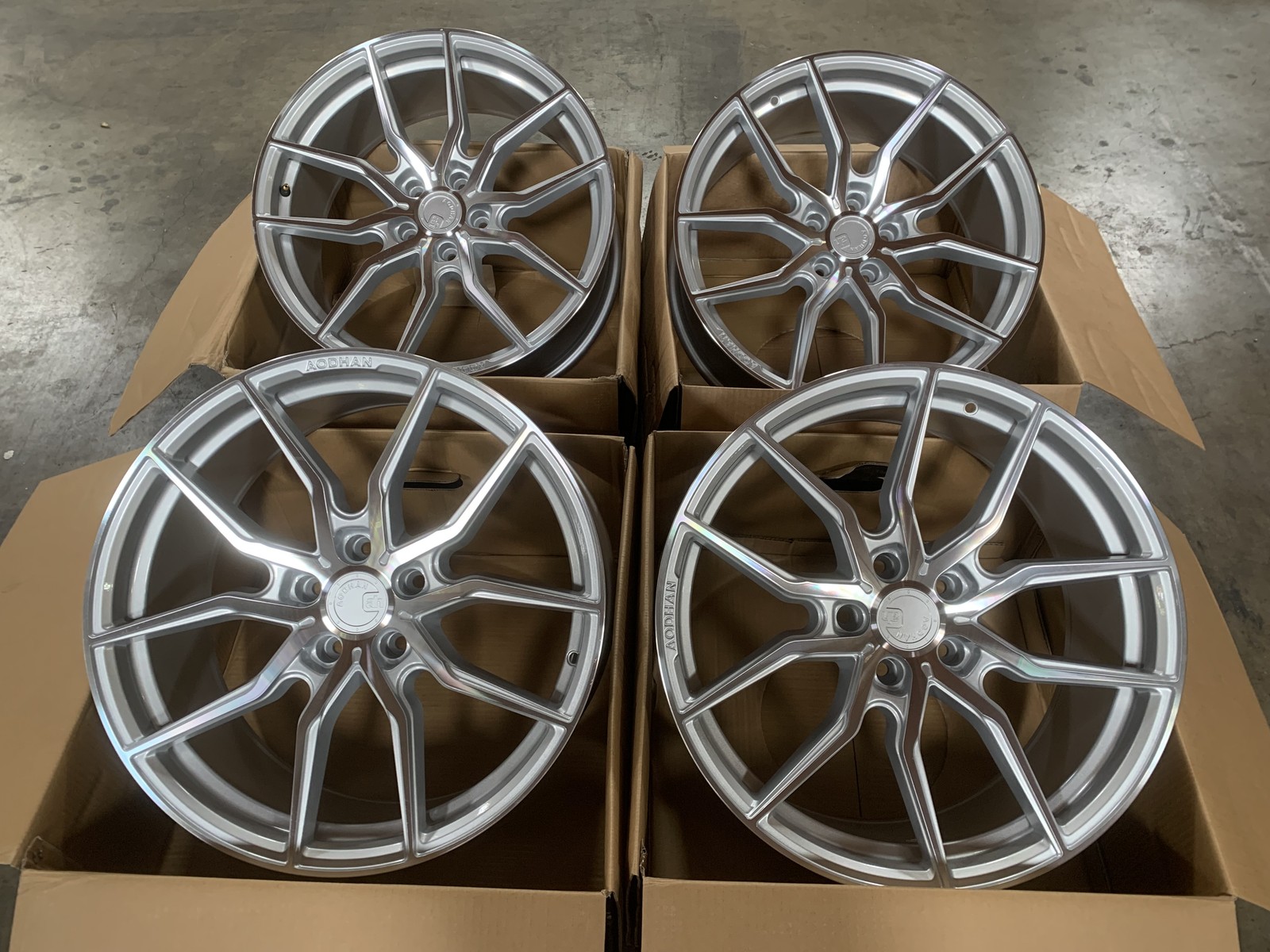20×9 +30 | AodHan AFF1 5×120 Gloss Silver Machined Face Wheels (Used Set)