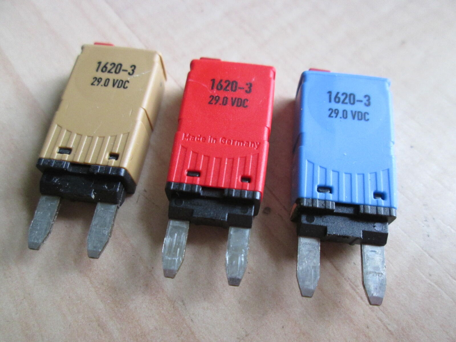 Lot (3) E-T-A Automotive Circuit Breaker 1620-3 5A 10A 15A ATM Mini #M147PD