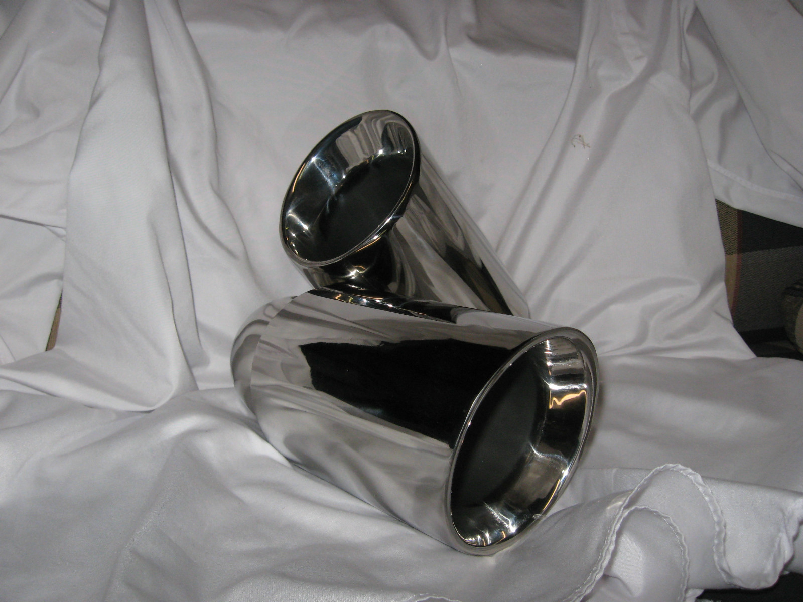 (2) Stainless Steel Cherry Bomb Exhaust Tip Double Wall 2.5″ x 4″ x 8″ IAD408NS