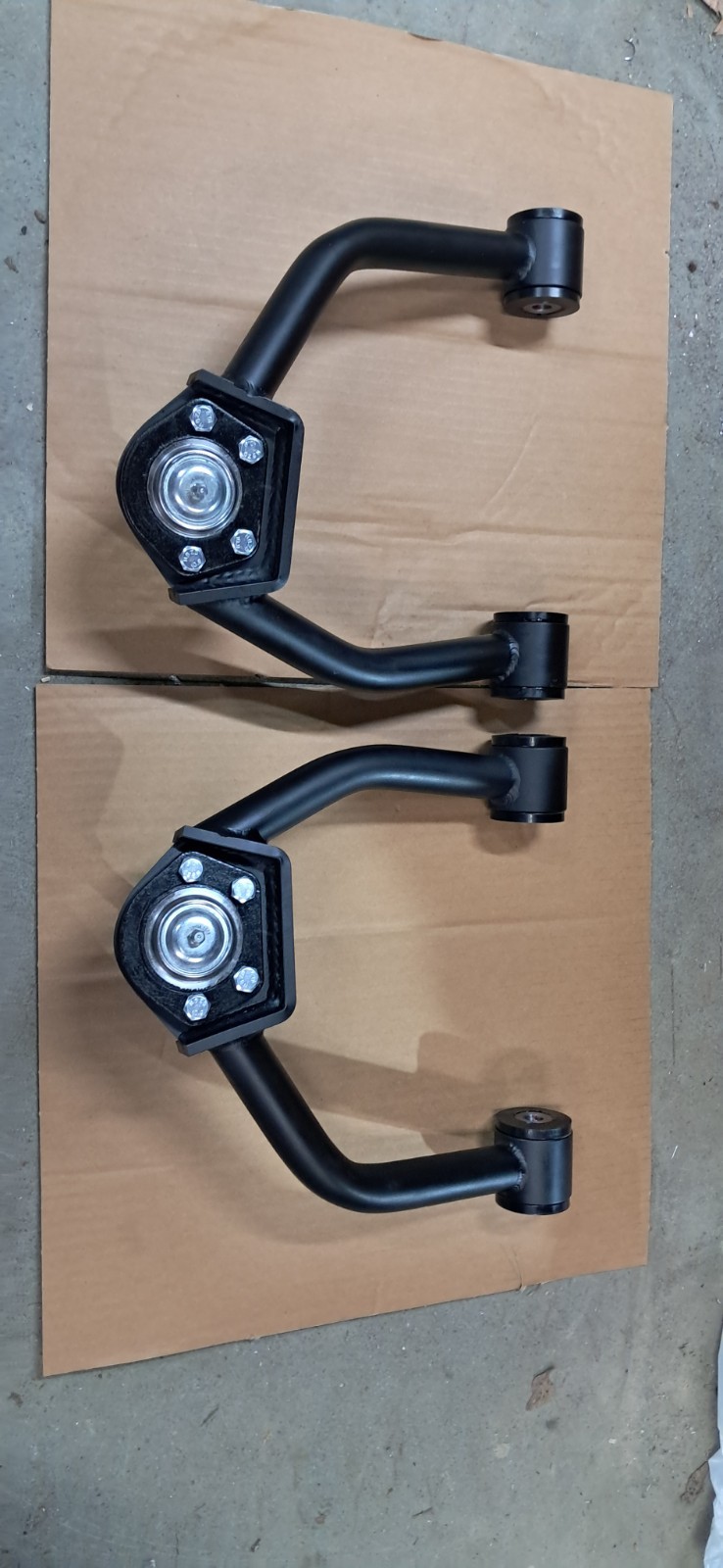 1972-1993 Dodge D100/D150 Upper Control Arms For Lowered/Bagged Trucks