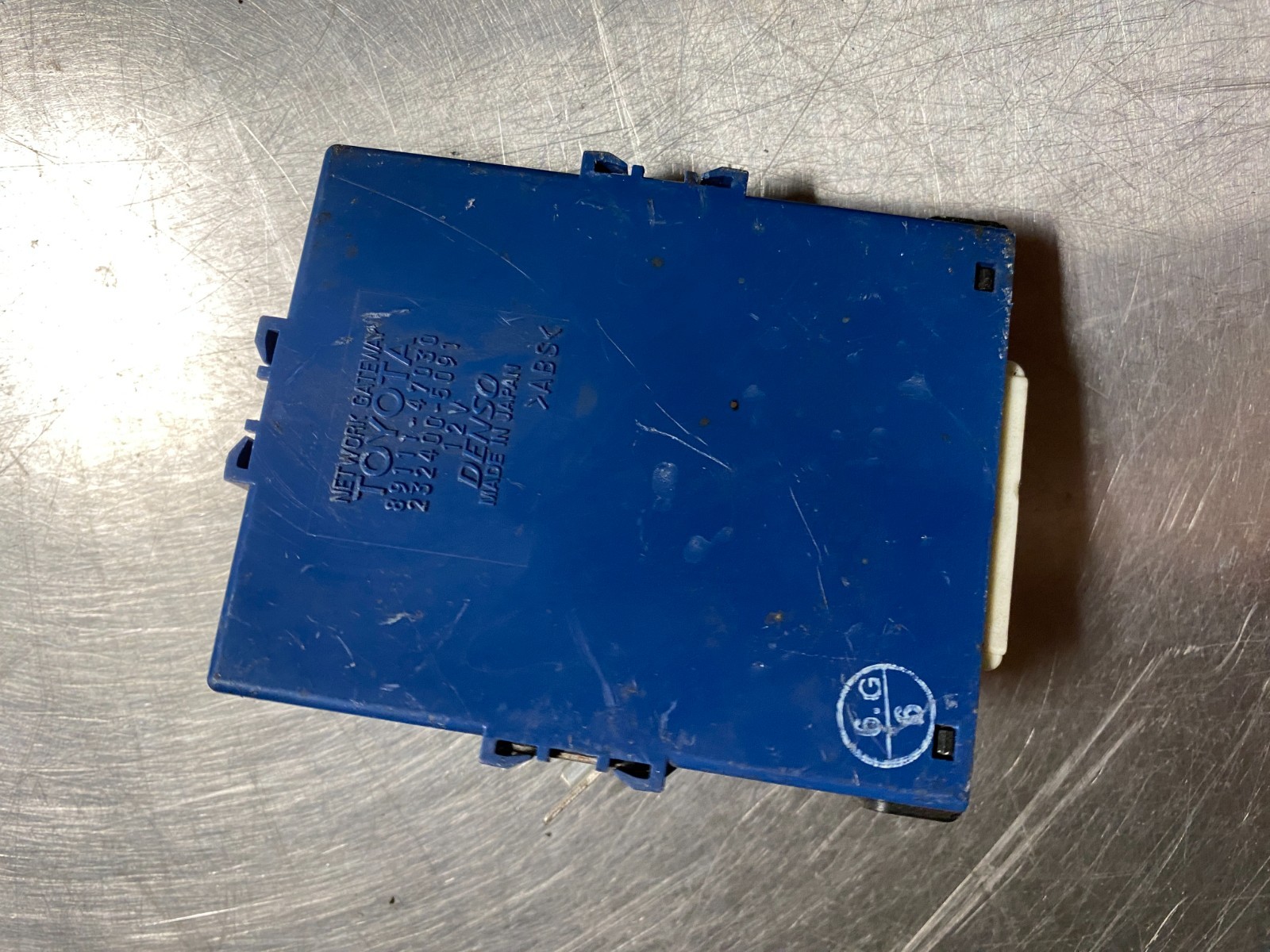 2004-2006 Toyota Prius Multiplex Network Gateway Control Oem 89111-47030