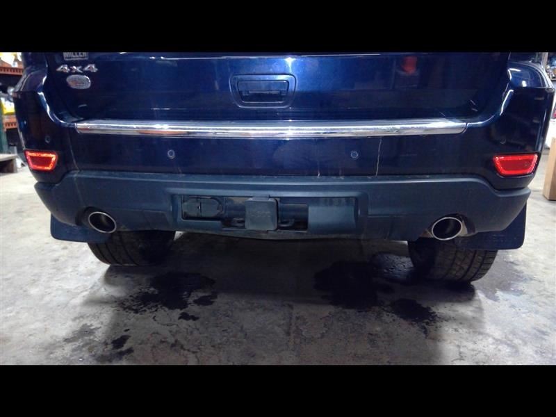 Passenger Front Door Blue Electric Fits 11-20 GRAND CHEROKEE 1308197