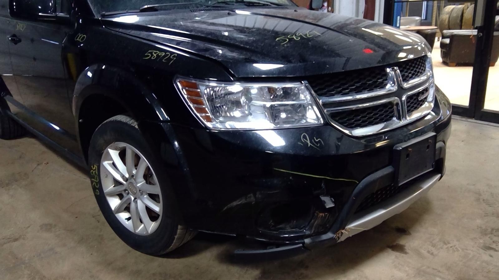 Used Right Door Mirror fits: 2015 Dodge Journey Power manual folding heated pain