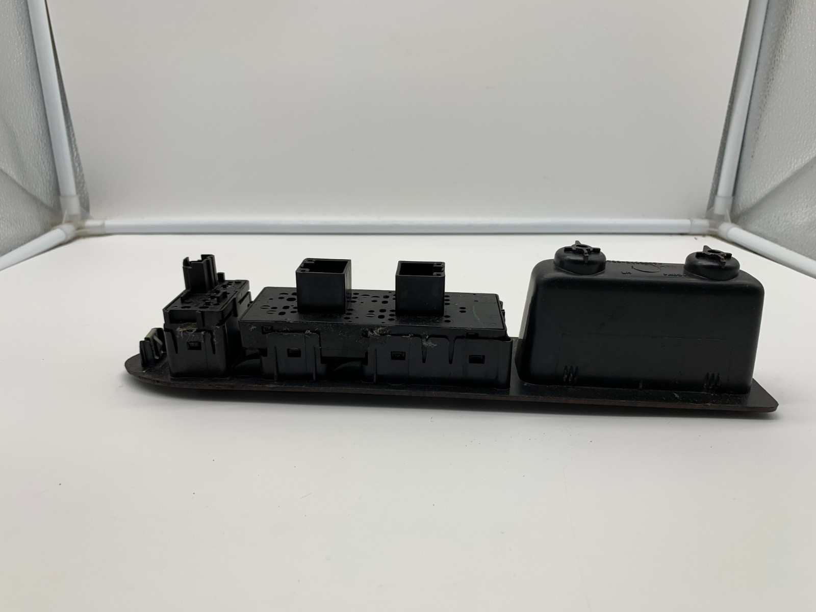 2008-2009 Ford Taurus Master Power Window Switch OEM C03B06009