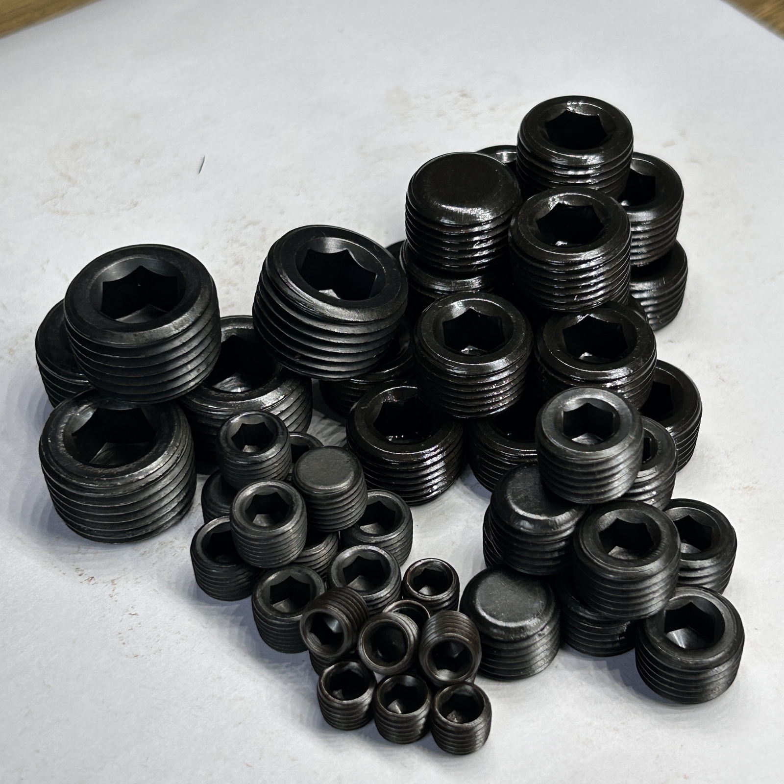 55pcs NPT Pipe Plug Set Assortment Kit 1/16 1/8″ 1/4″ 3/8″ 1/2″ 3/4″ NPT PLUGS