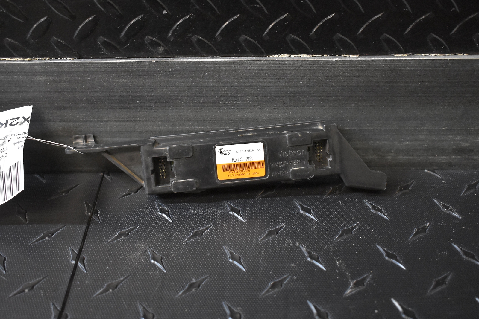 2005 – 2007 Ford F250SD Transfer Case Control Module 5.4L AT 4×4 5C3T14B205AA