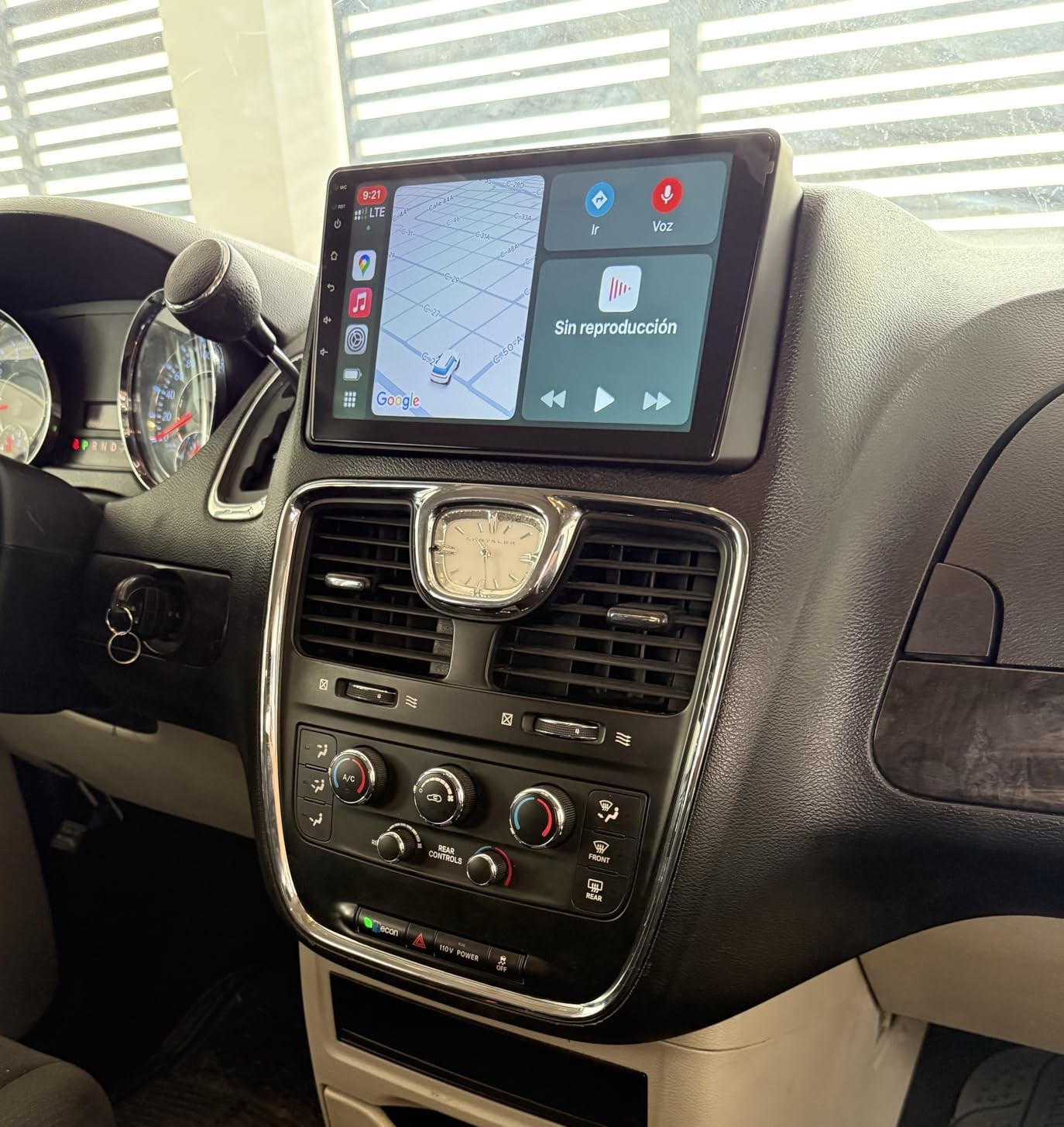 Android 15 In-Car 9-inch CarPlay Android Auto For 11-16 Chrysler Town & Country