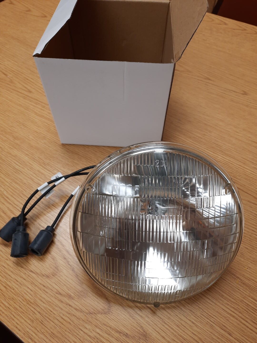 24 volt HEADLIGHT M939 M809 m998 M35A2 M151 8741491 Military Truck 4863 Bulb
