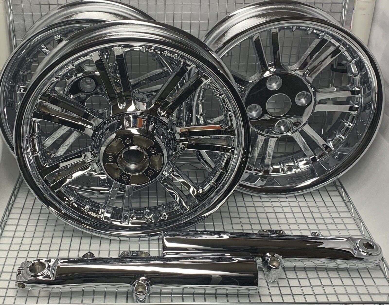 Harley Tri Glide Trike Rims FLHTCUTG ULTRA 2009 -2022 Chrome Wheels (EXCHANGE)