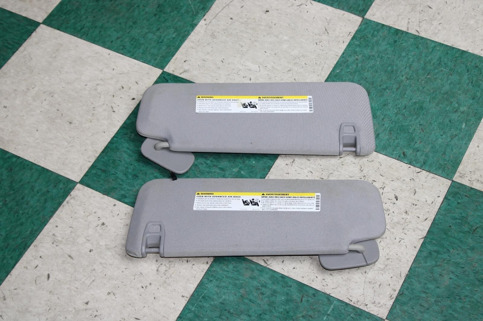 14-18 Sierra Gray Cloth Interior LH RH Pair Sun Visor Illuminated Factory OEM OE